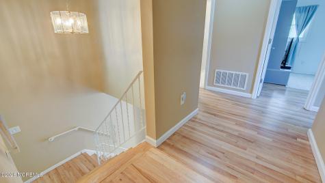 1 Rustic Lane Matawan NJ 07747