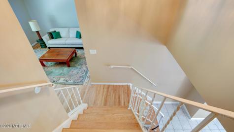 1 Rustic Lane Matawan NJ 07747