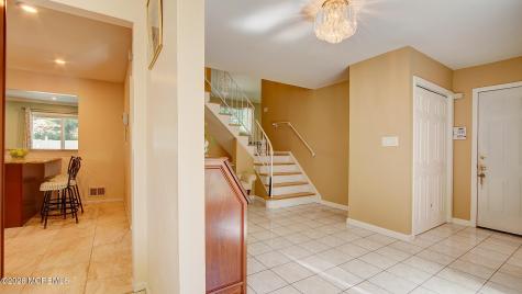 1 Rustic Lane Matawan NJ 07747