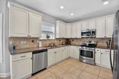 95 Savannah Road Toms River NJ 08757
