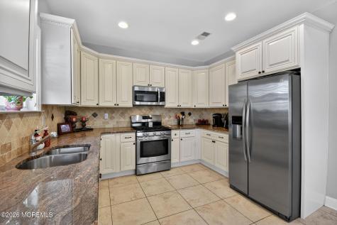 95 Savannah Road Toms River NJ 08757
