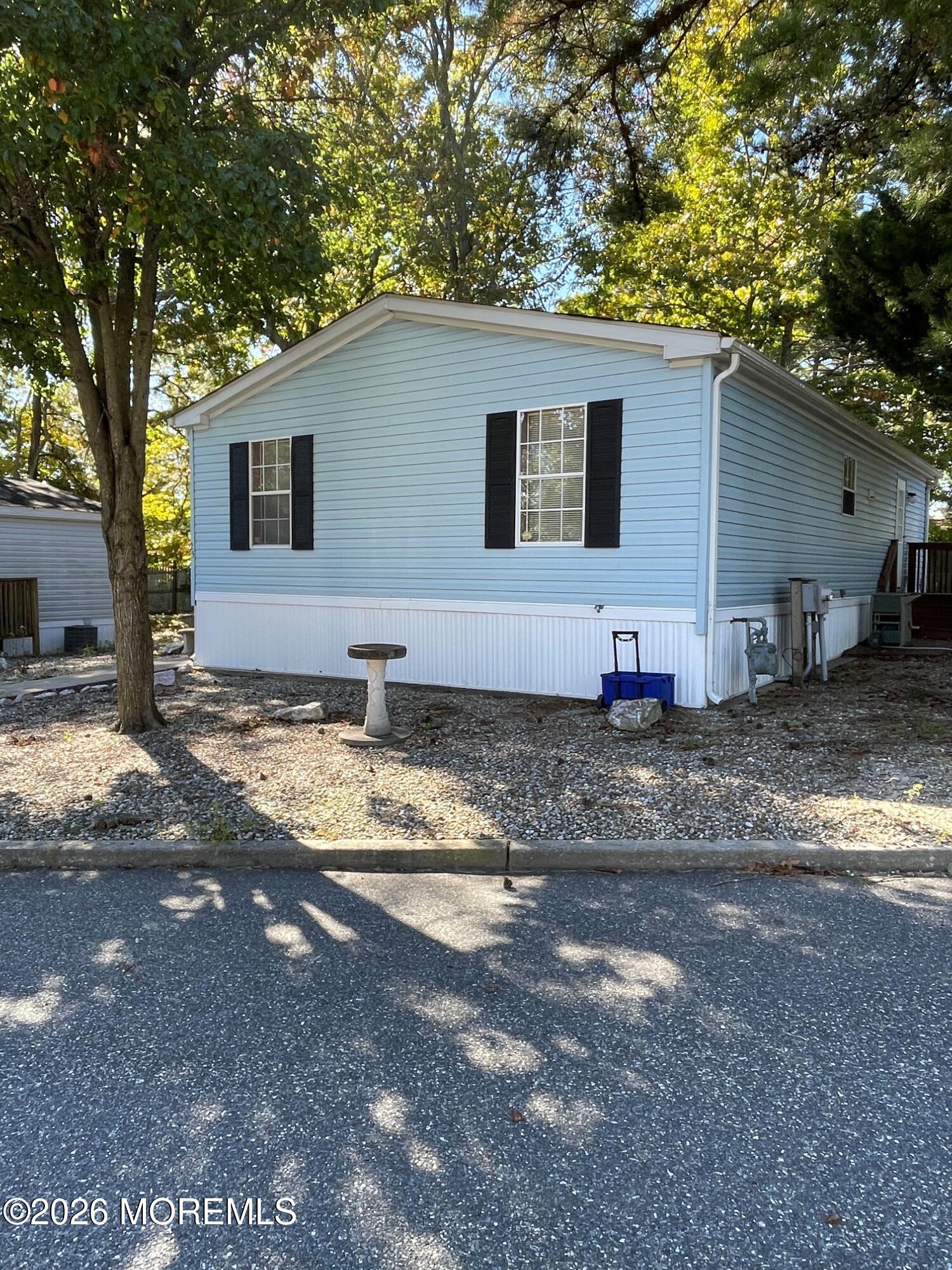 25 Oak Tree Lane Manahawkin NJ 08050