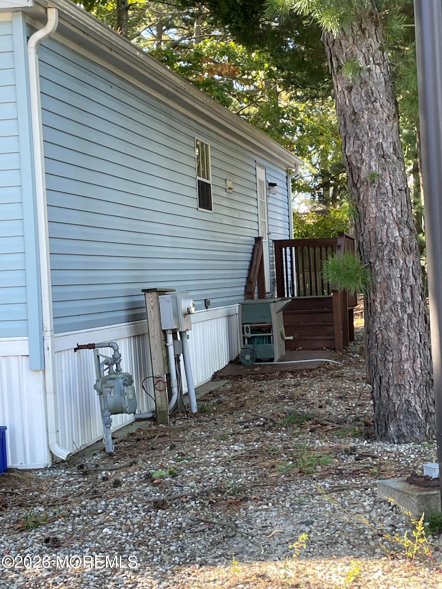 25 Oak Tree Lane Manahawkin NJ 08050