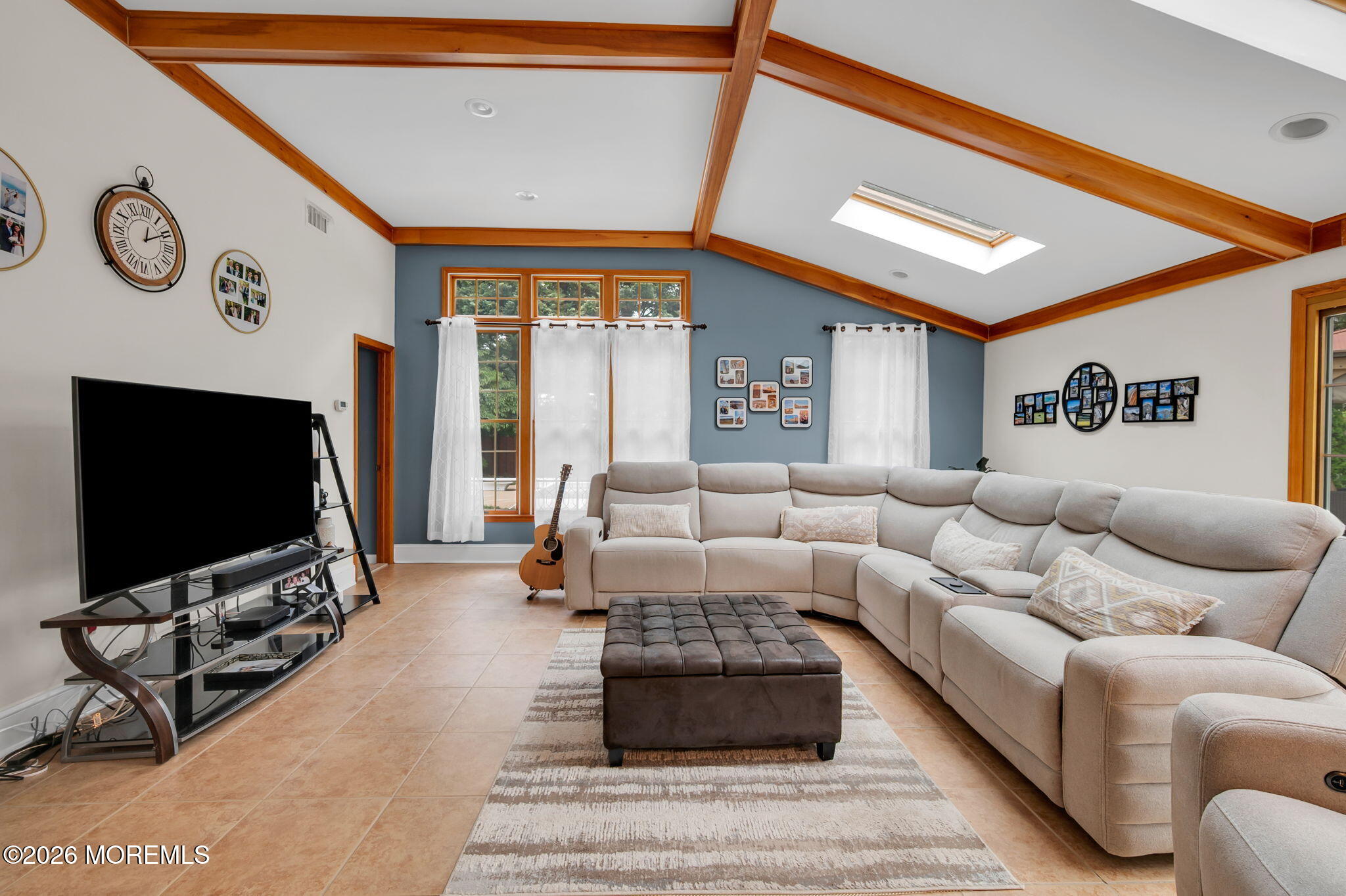 24 Village Lane Middletown NJ 07748