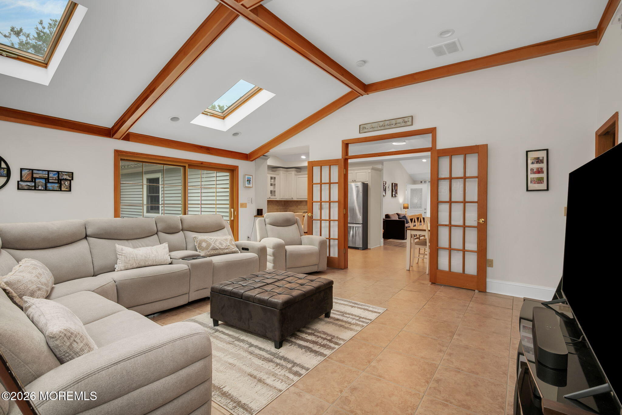 24 Village Lane Middletown NJ 07748