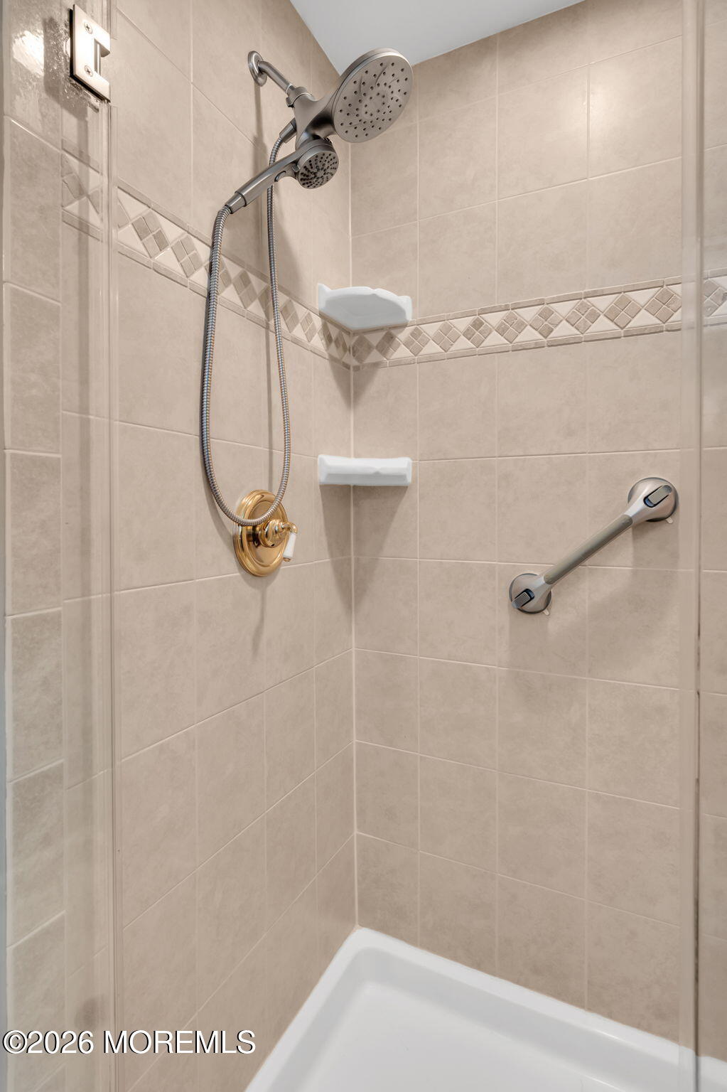 24 Village Lane Middletown NJ 07748