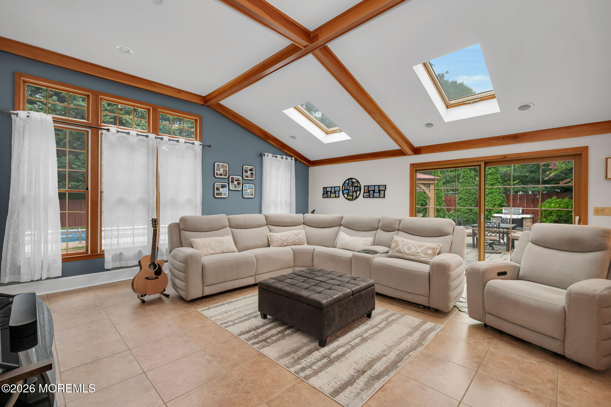 24 Village Lane Middletown NJ 07748