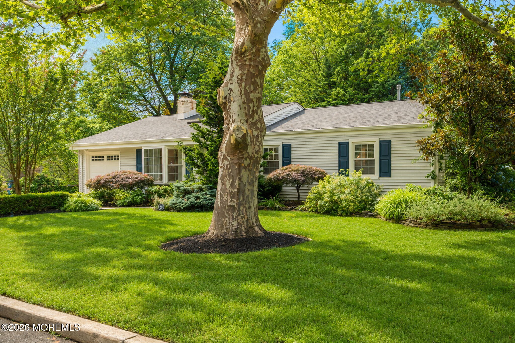 24 Village Lane Middletown NJ 07748