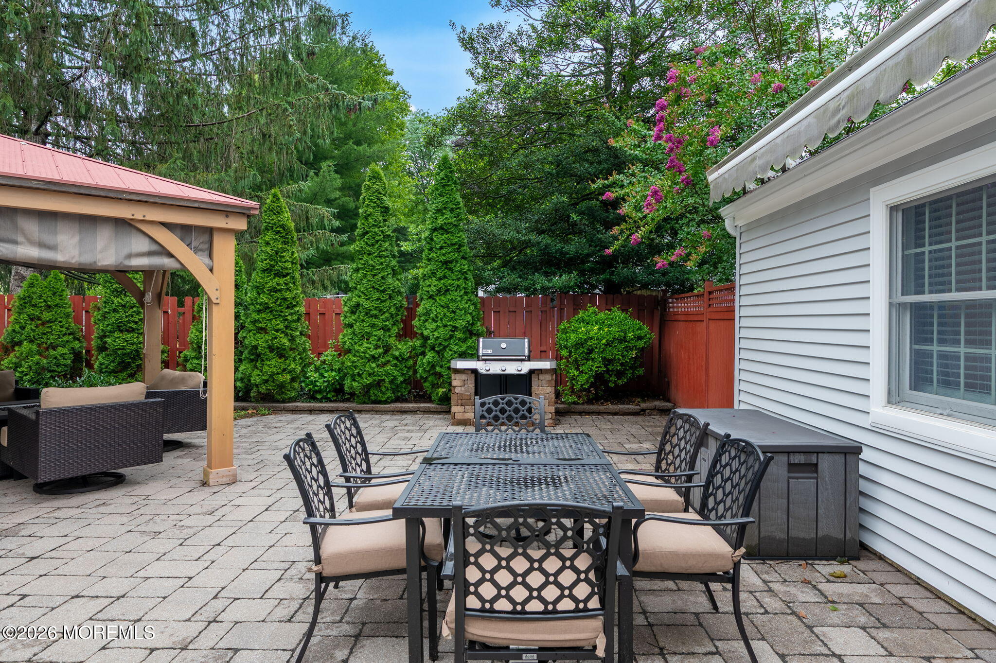 24 Village Lane Middletown NJ 07748