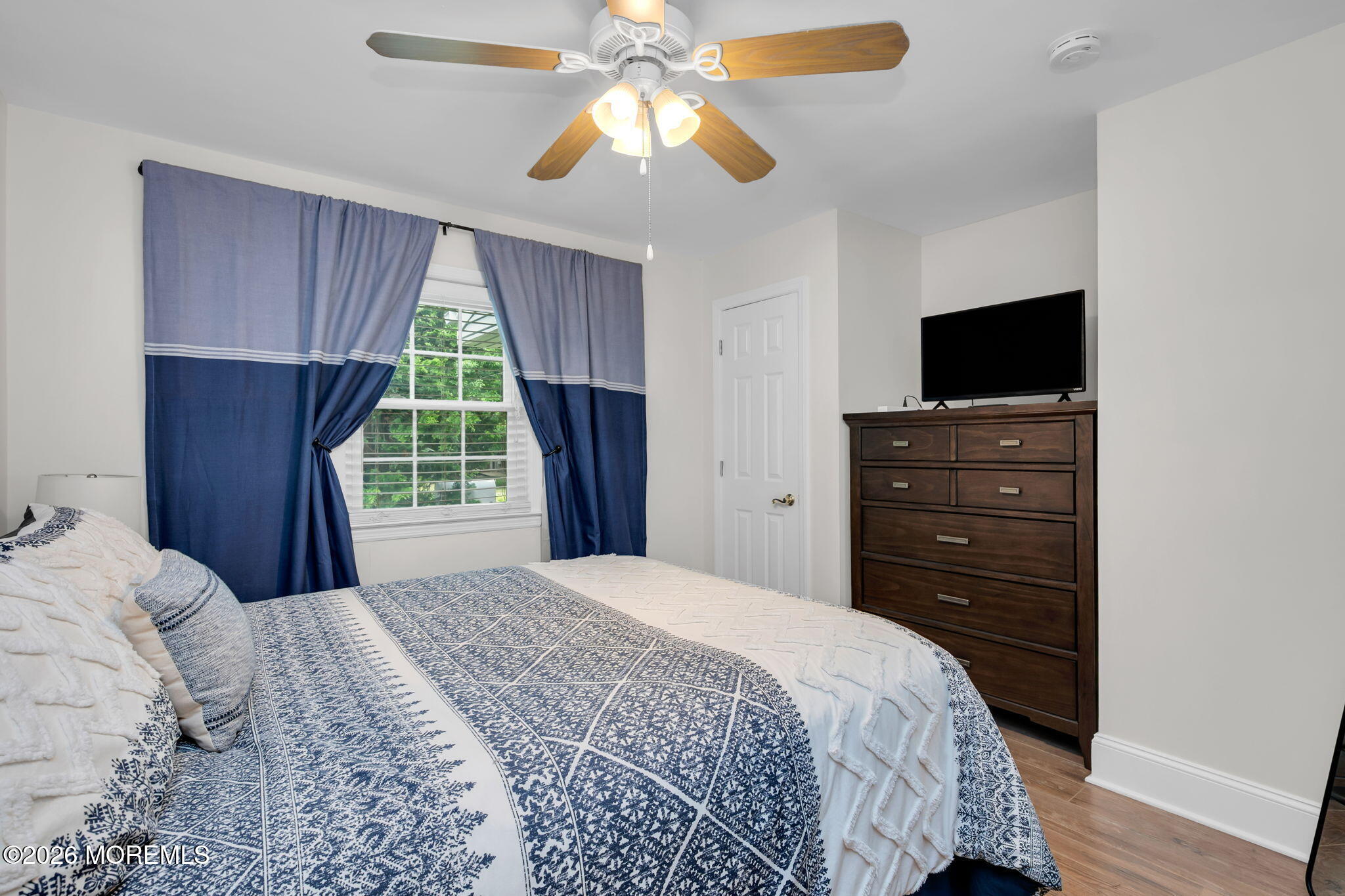 24 Village Lane Middletown NJ 07748