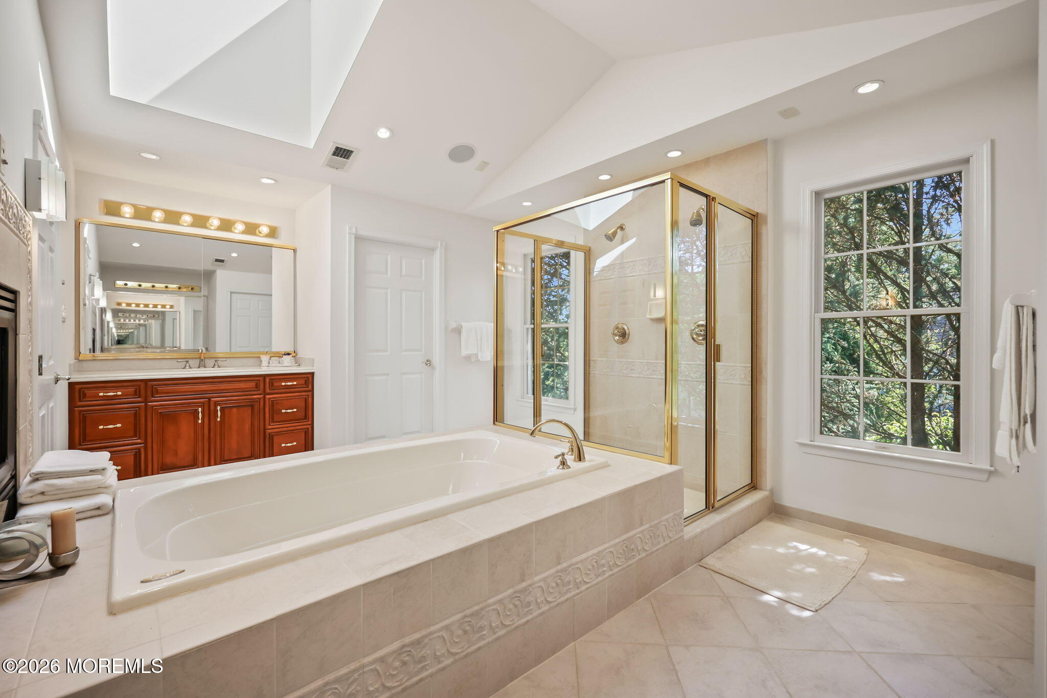 201 Jerry Court Manalapan NJ 07726