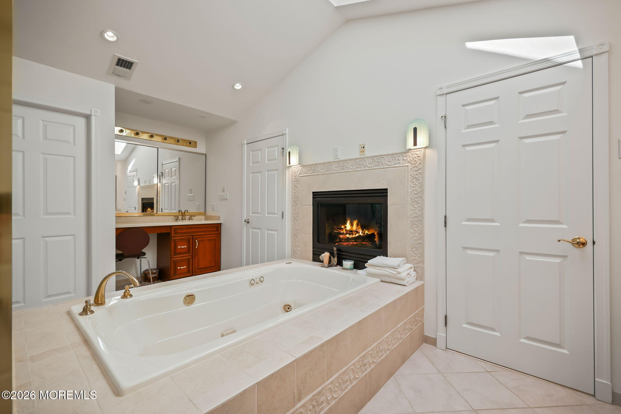 201 Jerry Court Manalapan NJ 07726
