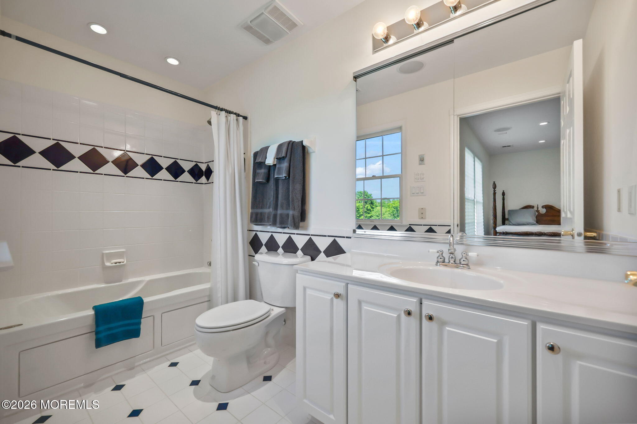 201 Jerry Court Manalapan NJ 07726