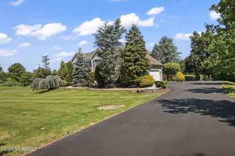 201 Jerry Court Manalapan NJ 07726
