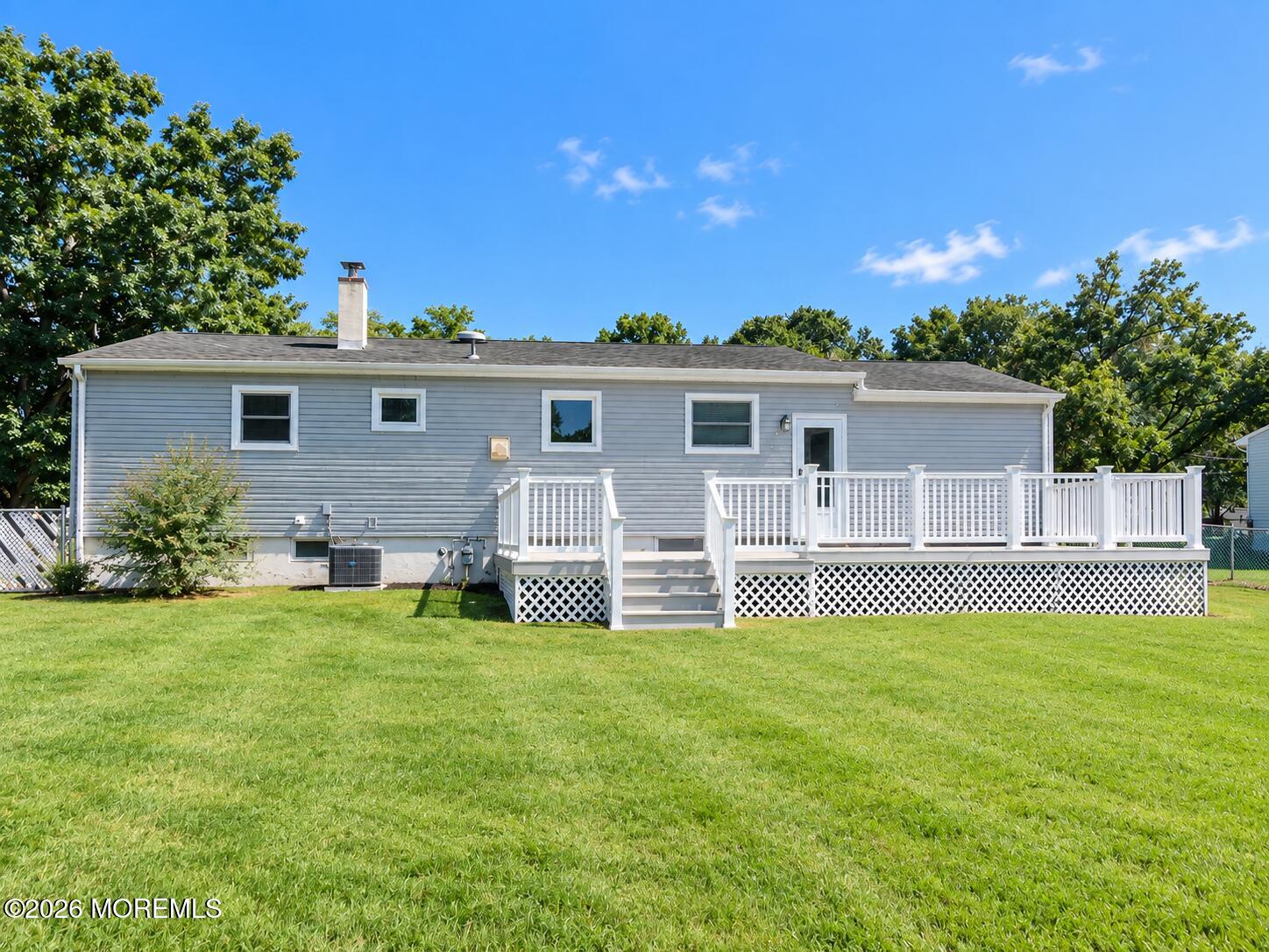 28 Woodside Drive Howell NJ 07731