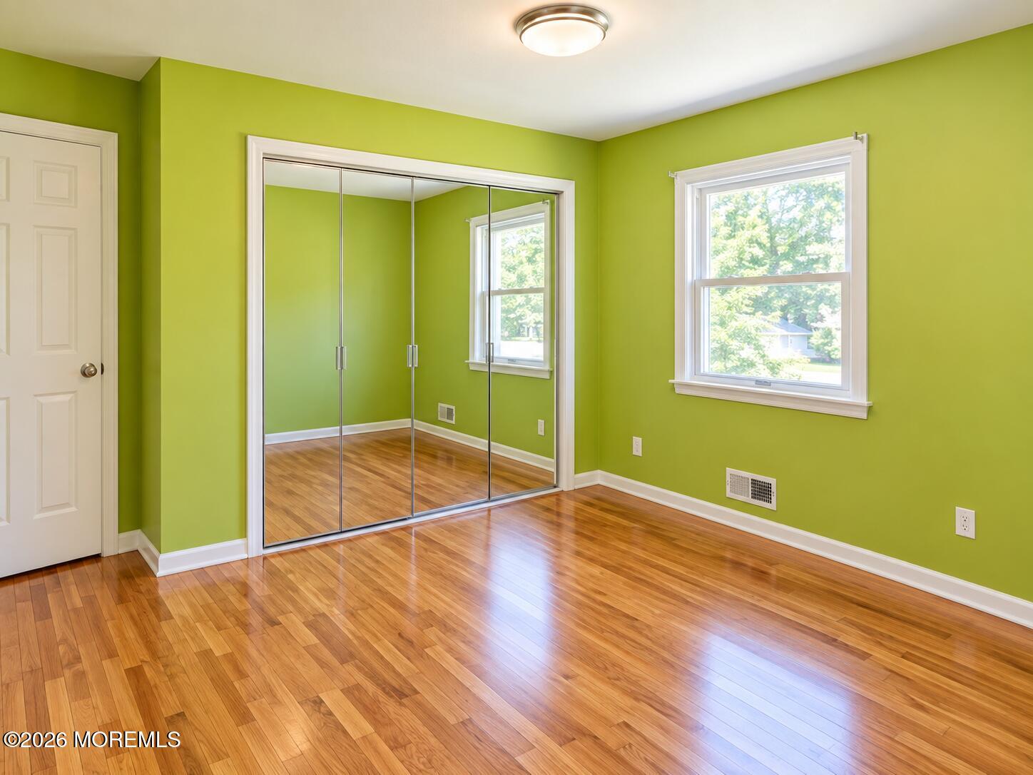 28 Woodside Drive Howell NJ 07731