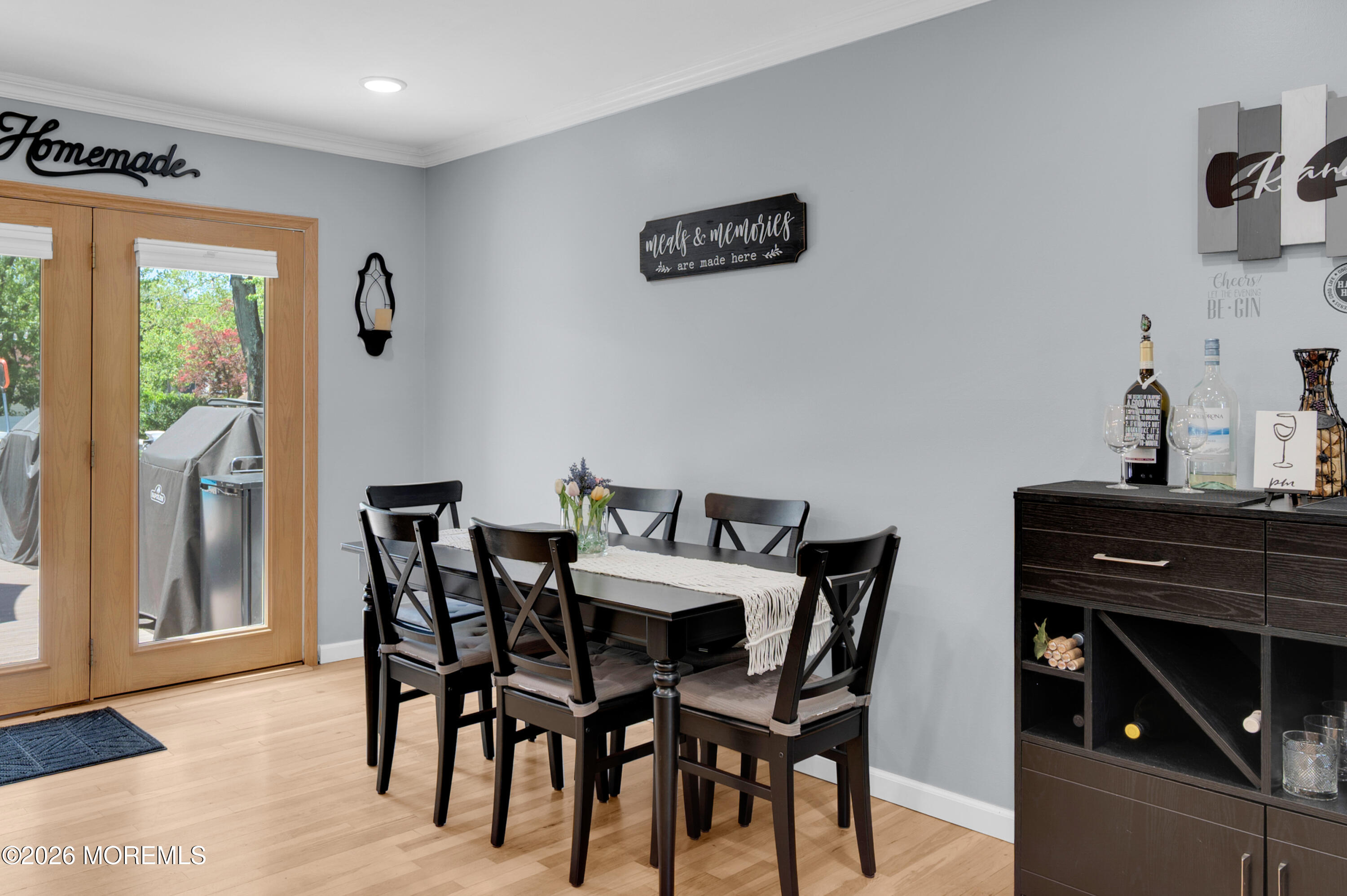 17 Eliot Road Manalapan NJ 07726
