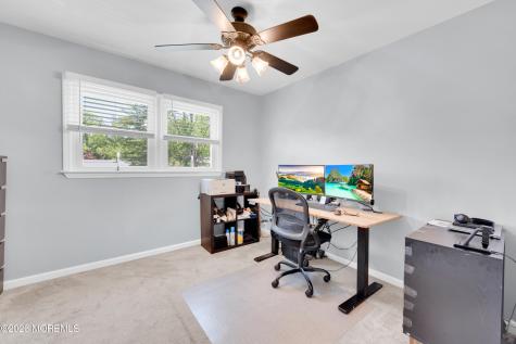 17 Eliot Road Manalapan NJ 07726