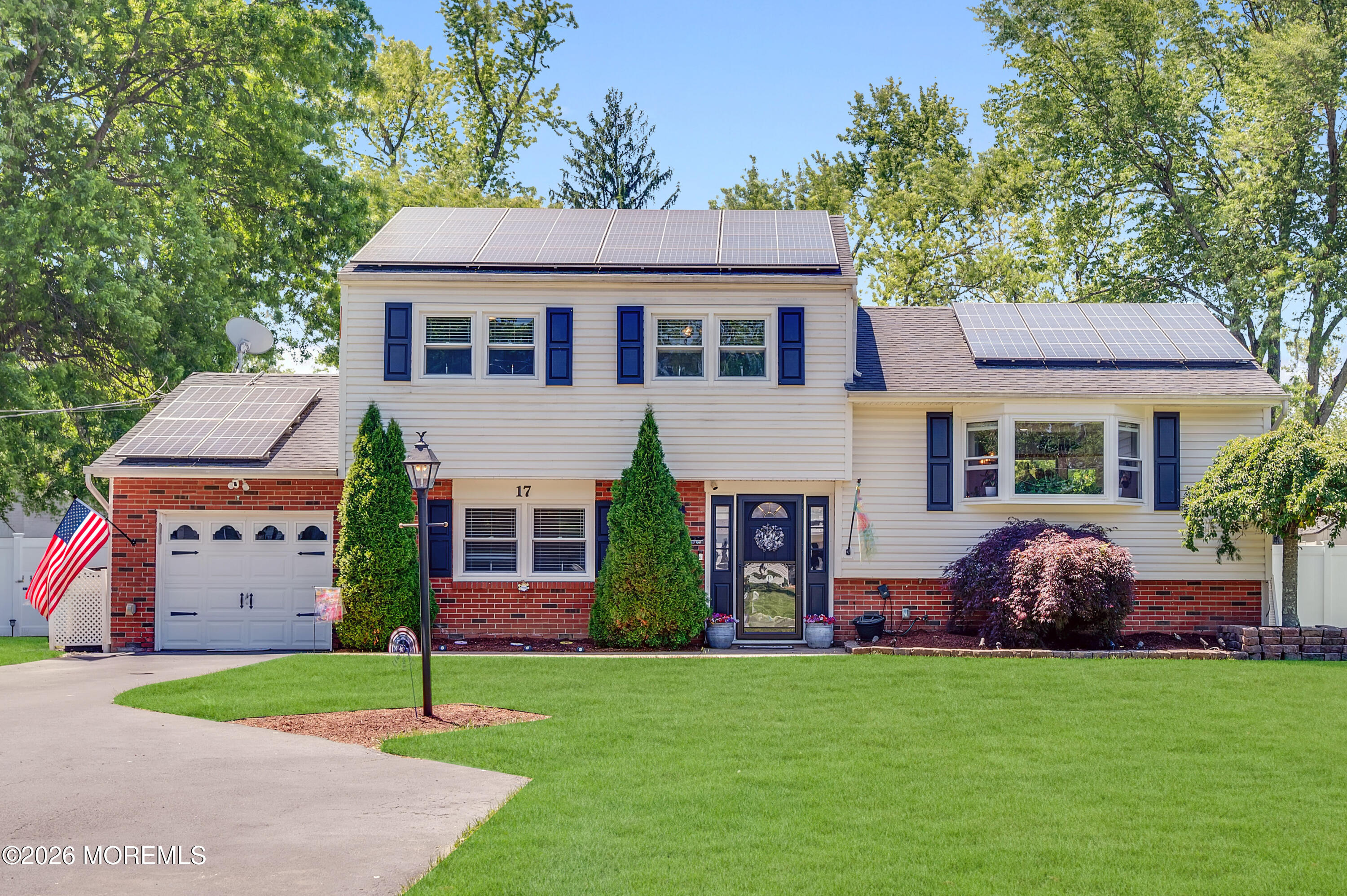 17 Eliot Road Manalapan NJ 07726