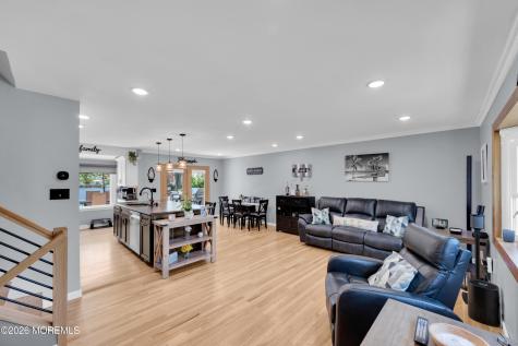 17 Eliot Road Manalapan NJ 07726
