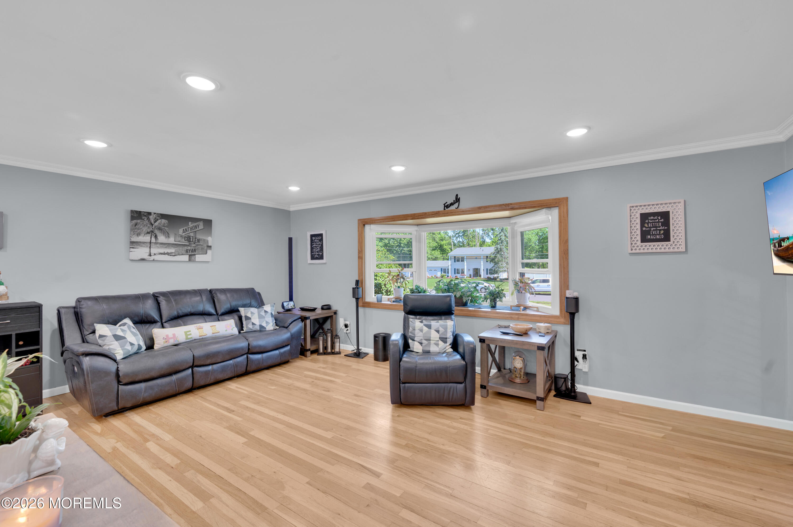 17 Eliot Road Manalapan NJ 07726