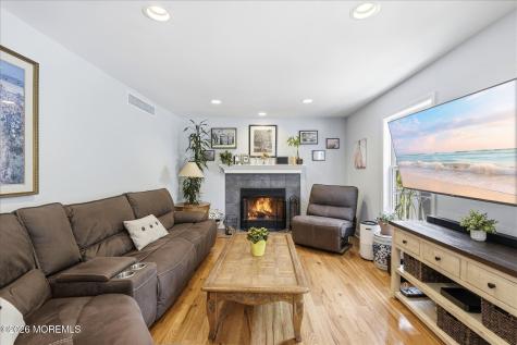 136 D Street Brick NJ 08723