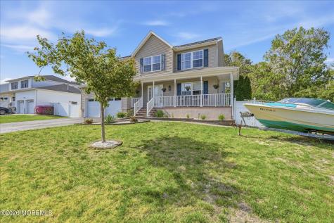 136 D Street Brick NJ 08723