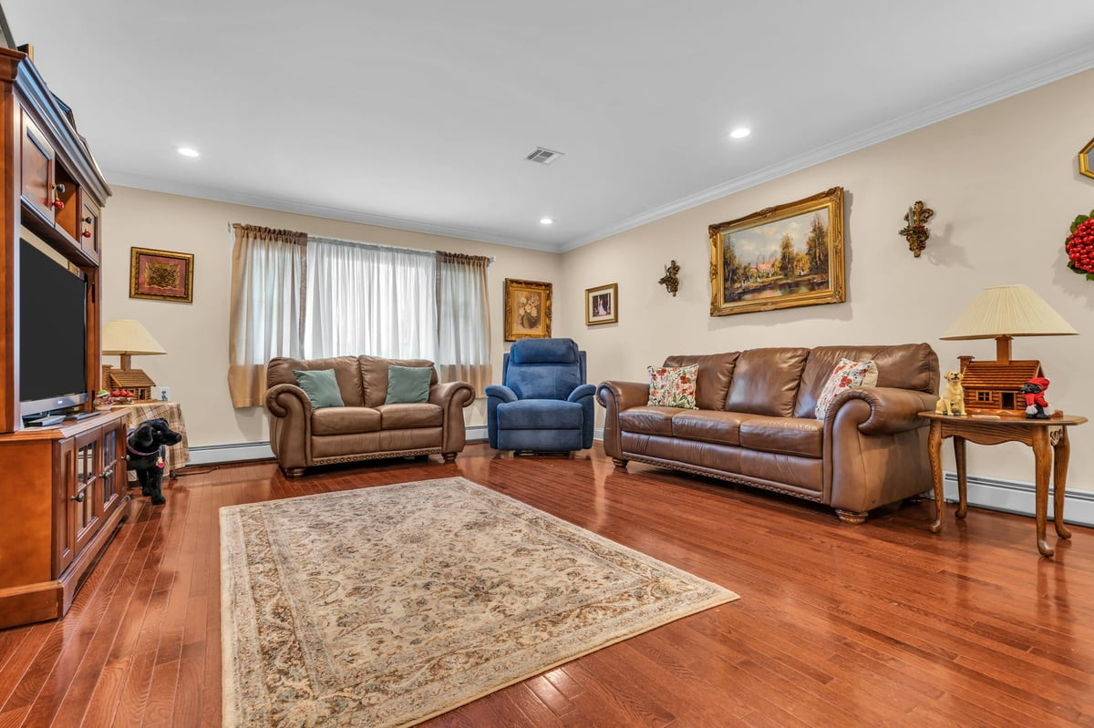 23 Roman Street Toms River NJ 08757