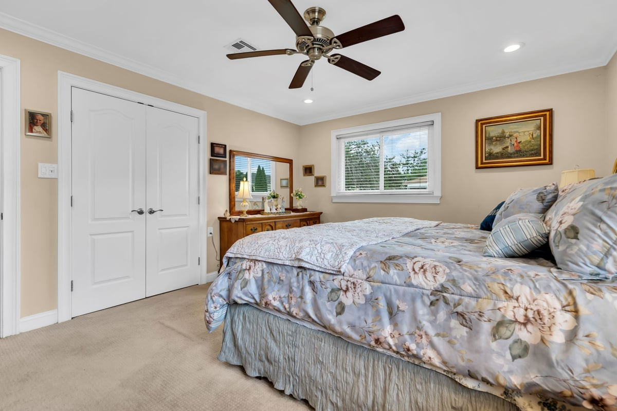 23 Roman Street Toms River NJ 08757