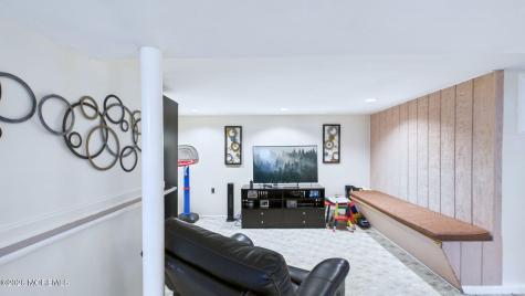 30 Livingston Drive Howell NJ 07731