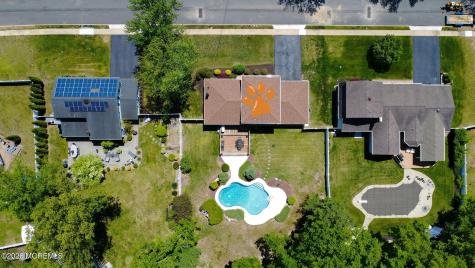 30 Livingston Drive Howell NJ 07731