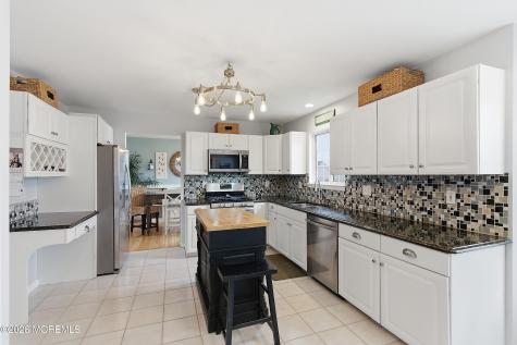 136 W End Avenue Island Heights NJ 08732