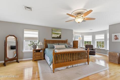 136 W End Avenue Island Heights NJ 08732