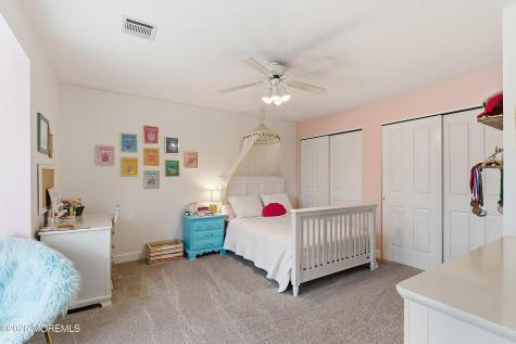 136 W End Avenue Island Heights NJ 08732