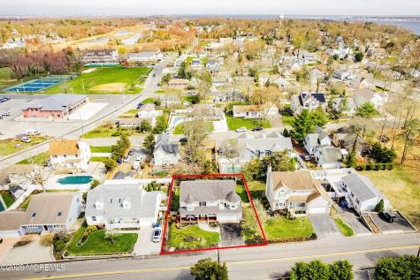136 W End Avenue Island Heights NJ 08732