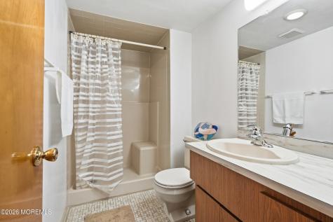 600 Star Street Oakhurst NJ 07755