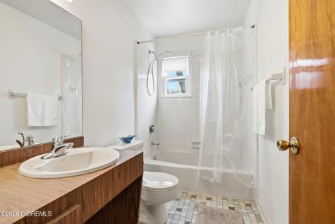 600 Star Street Oakhurst NJ 07755