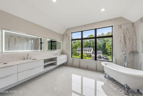 15 Hobart Street Marlboro NJ 07746