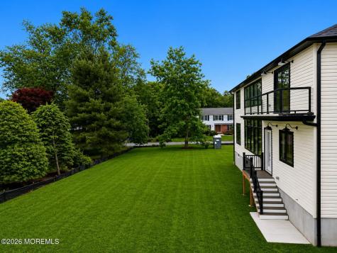 15 Hobart Street Marlboro NJ 07746