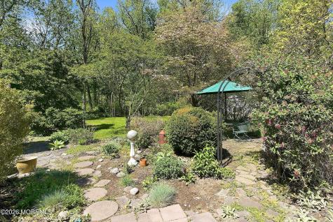 12 Pine Drive Roosevelt NJ 08555