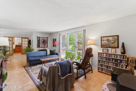 12 Pine Drive Roosevelt NJ 08555