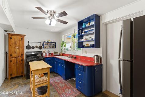 12 Pine Drive Roosevelt NJ 08555