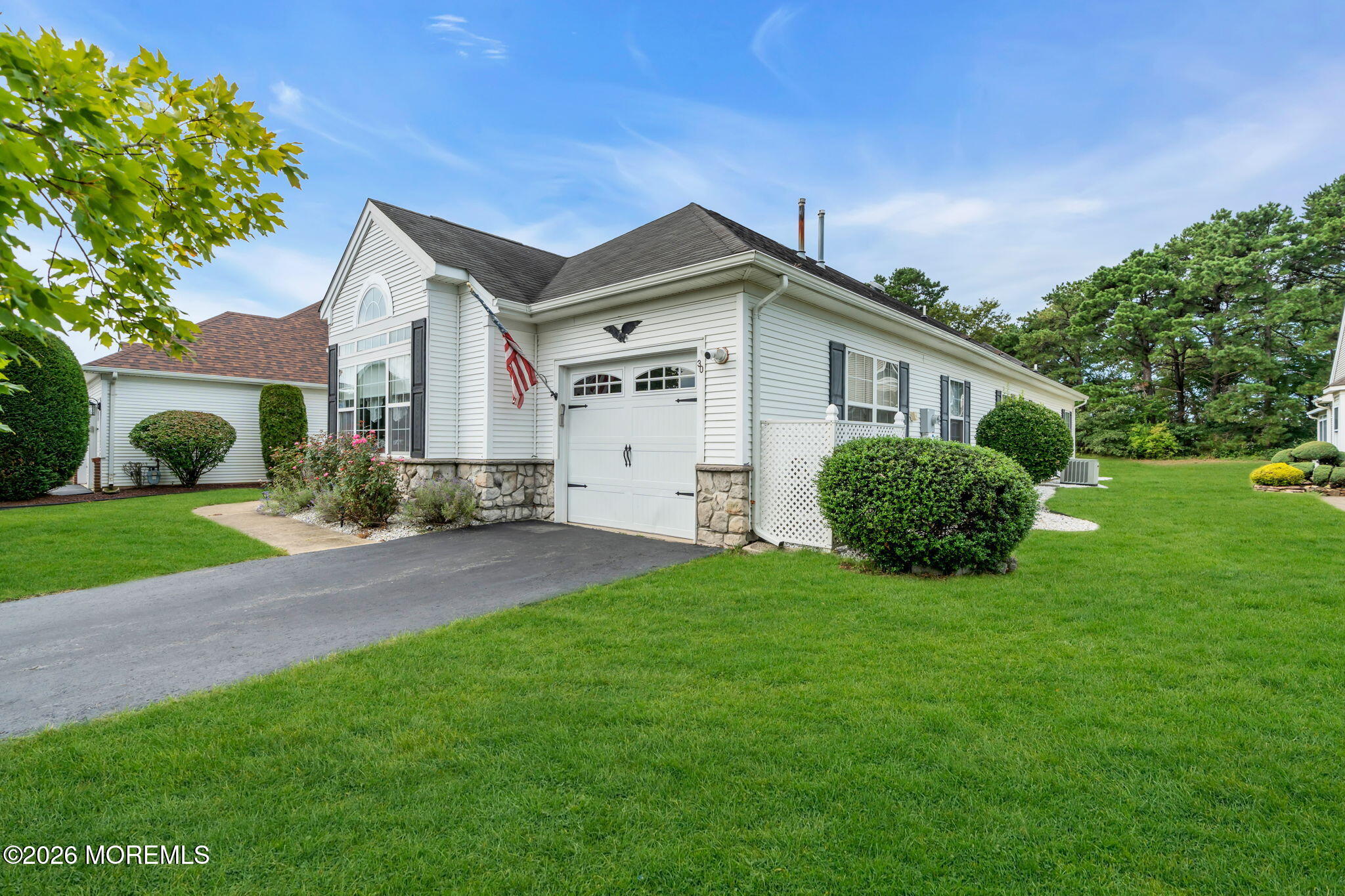 30 Arcadia Drive Manchester NJ 08759