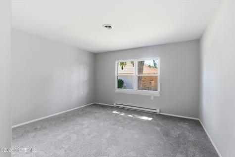 44 Buckingham Drive Manchester NJ 08759