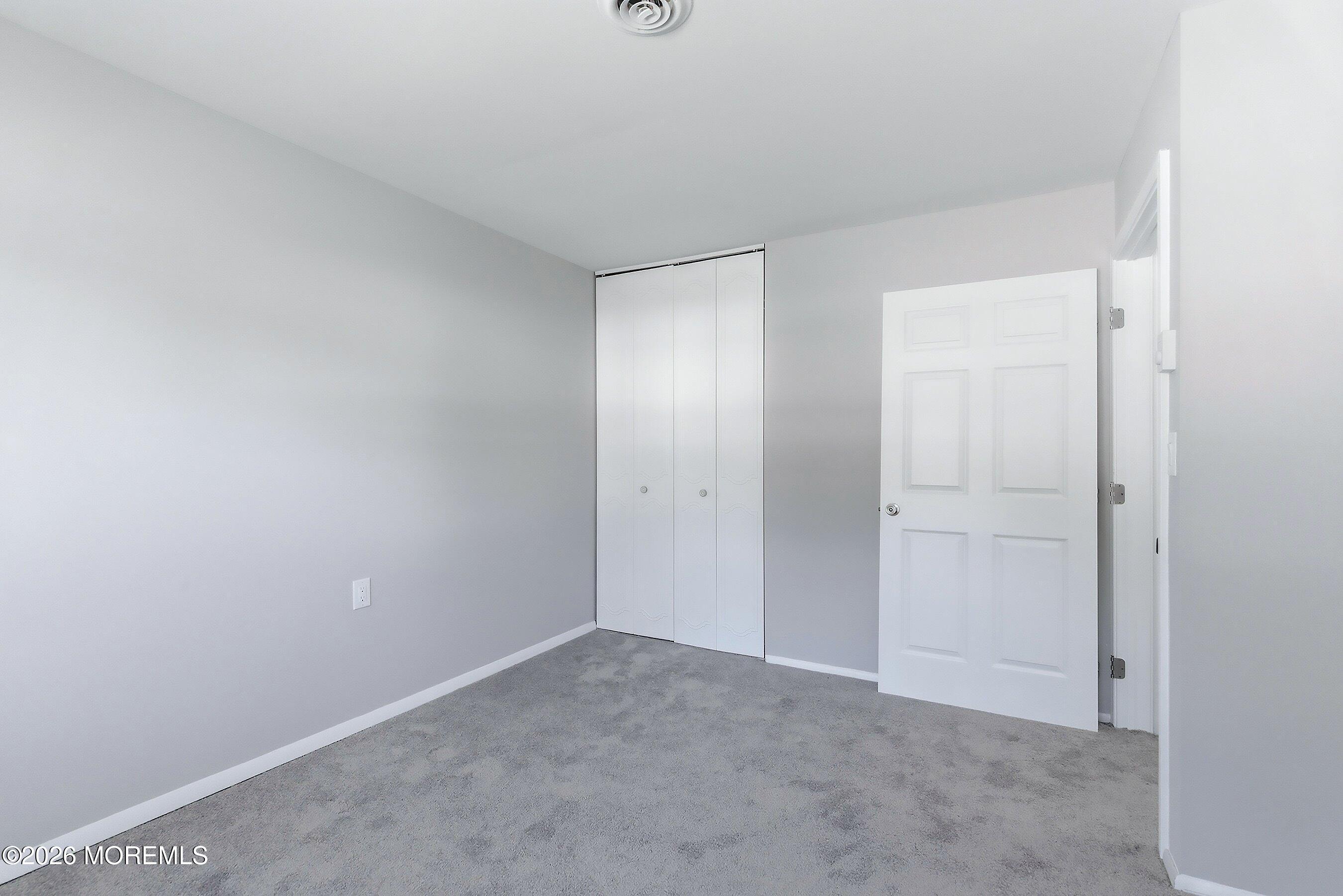 44 Buckingham Drive Manchester NJ 08759