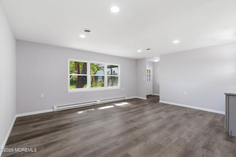 44 Buckingham Drive Manchester NJ 08759