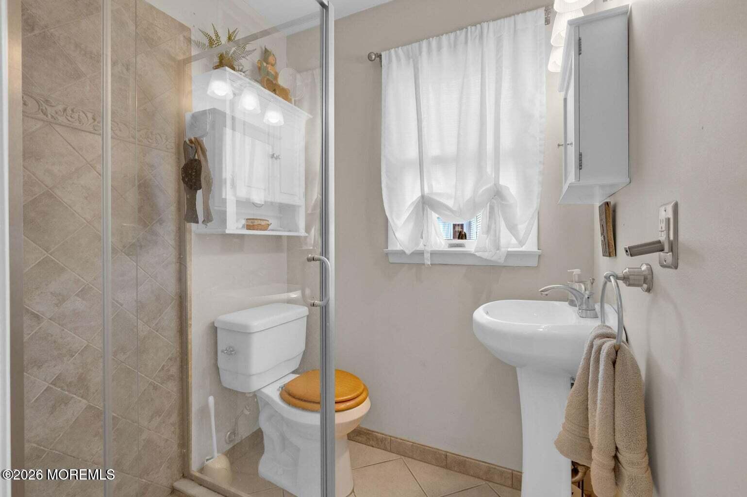 40 Wood Street Keansburg NJ 07734