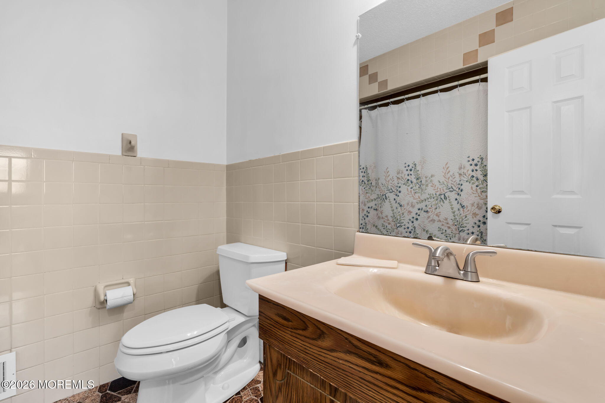 1905 Teakwood Road Toms River NJ 08753