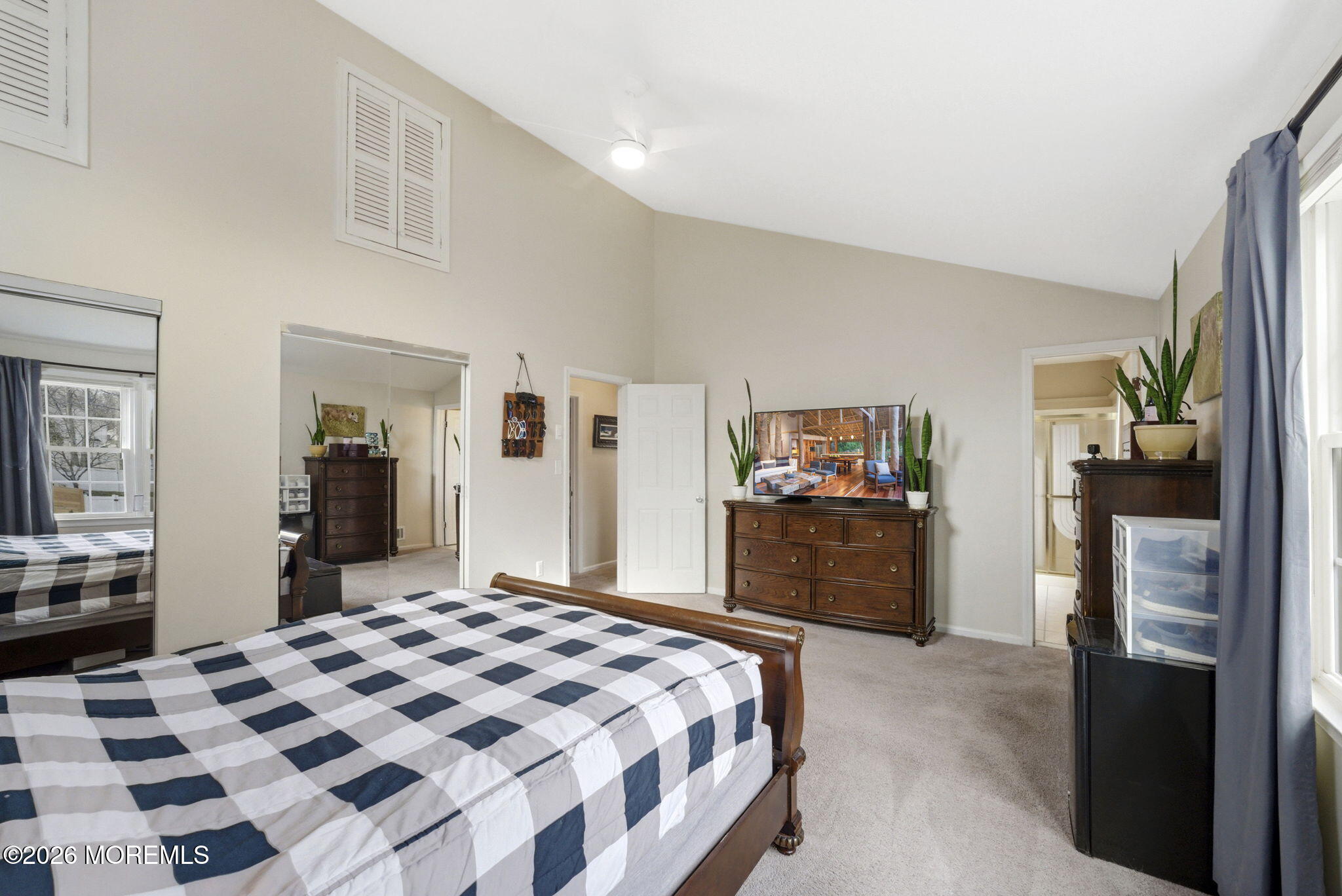 43 Concord Circle Howell NJ 07731
