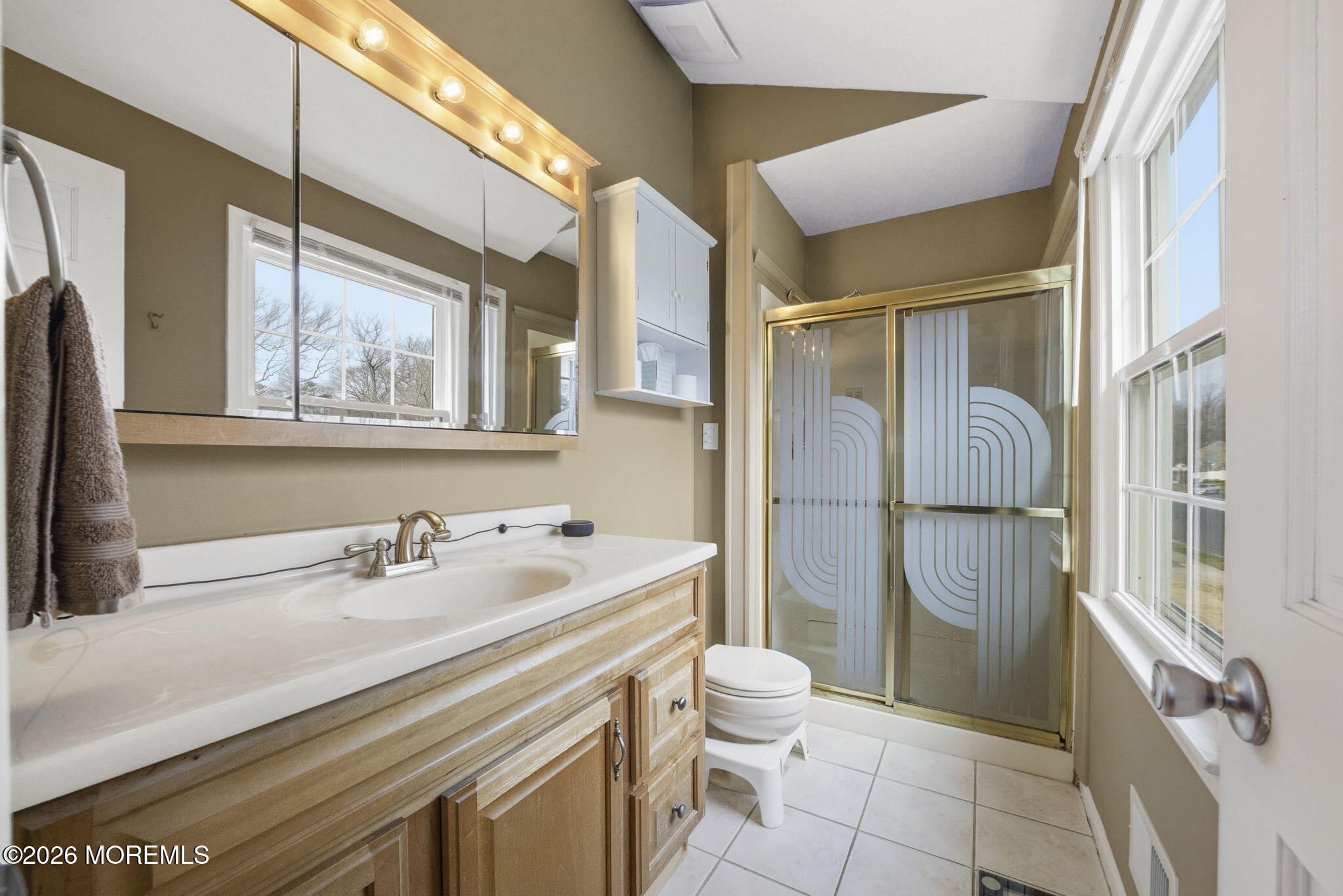 43 Concord Circle Howell NJ 07731